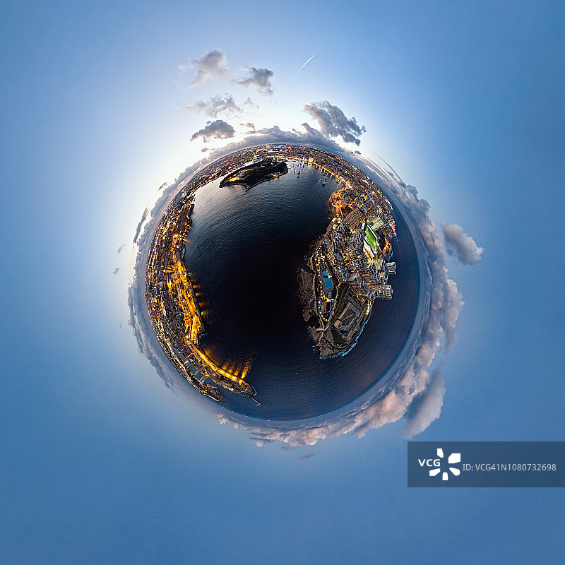 瓦莱塔老城和斯利马度假村日落时的小行星航拍全景，马耳他图片素材