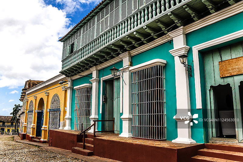 古巴特立尼达的美丽小巷图片素材