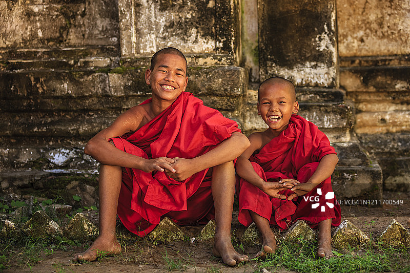 缅甸，佛教新手和尚图片素材