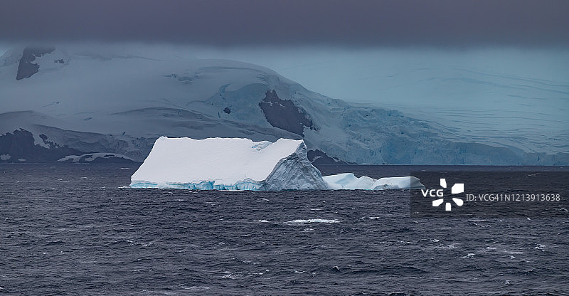 南极冰融冰。图片素材