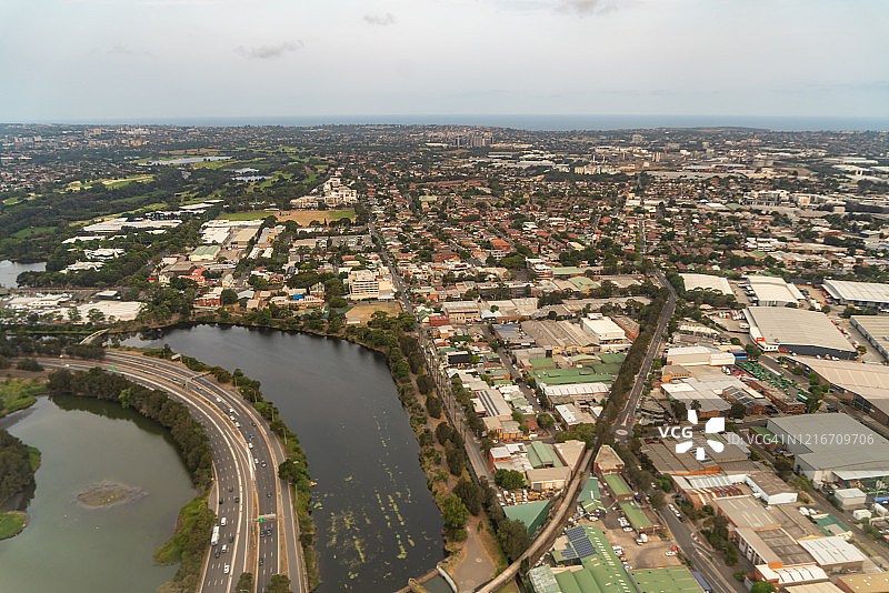 澳大利亚新南威尔士州的喷气式飞机鸟瞰悉尼图片素材