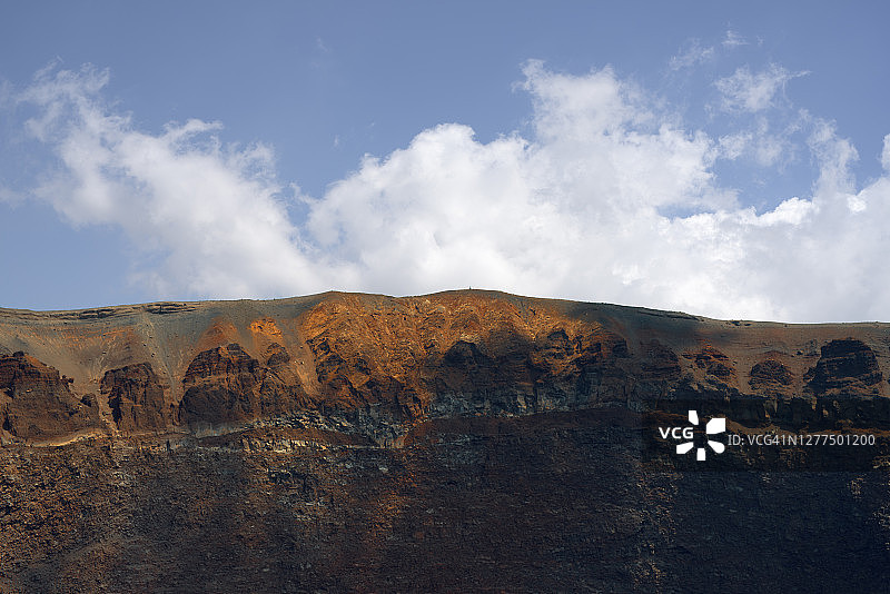 意大利维苏威火山边缘迷人的景色图片素材