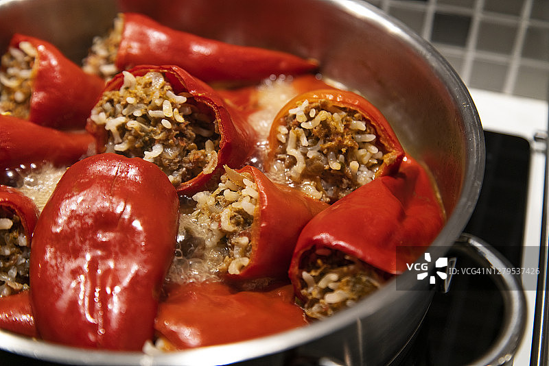烹饪用红辣椒馅的肉末图片素材