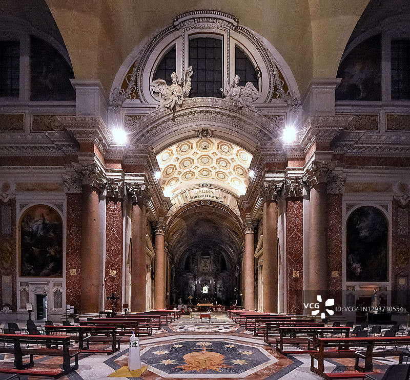 意大利，拉齐奥，罗马，圣玛利亚，安吉利大教堂内部图片素材