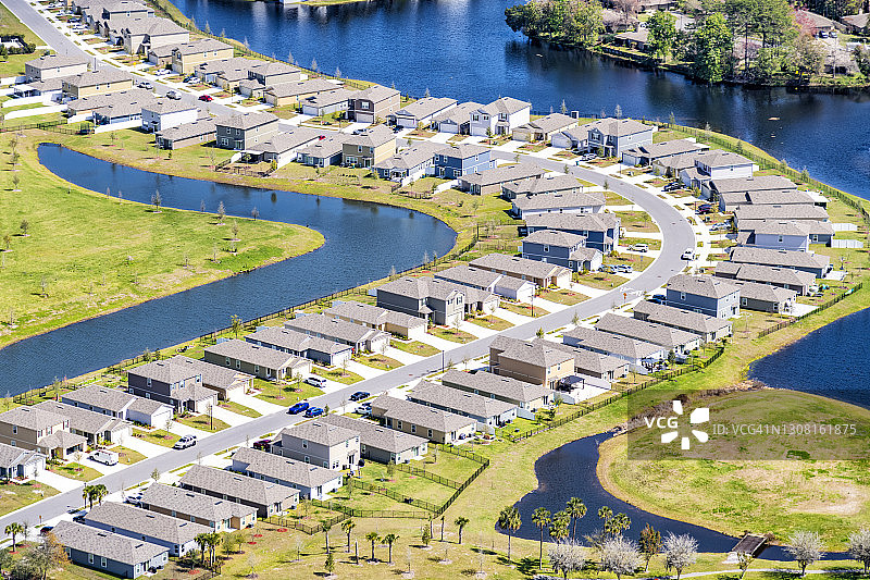 郊区住宅发展天线图片素材