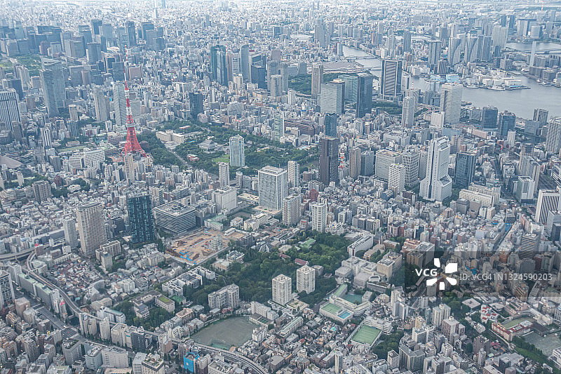 从飞机上俯瞰日本东京图片素材
