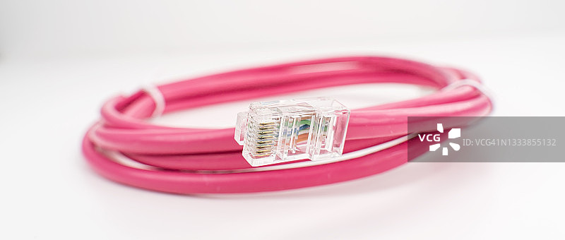 网络电缆隔离在白色背景图片素材