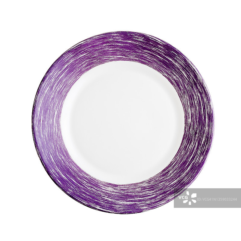 圆形陶瓷白色盘子与彩色边界，服务的盘子，孤立在白色背景上，特写，设计图片素材