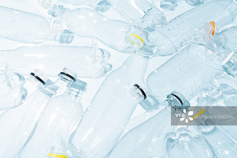 透明塑料瓶回收概念图片素材