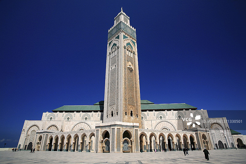 哈桑二世清真寺-卡萨布兰卡，摩洛哥。图片素材