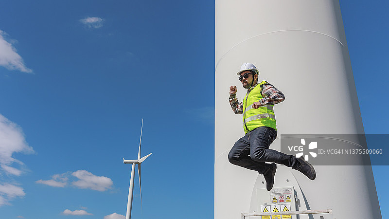 在风力发电领域，为可再生能源、清洁能源或环境保护概念发电。图片素材