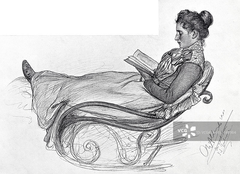 在一艘客船上，一个女人坐在摇椅上看书图片素材