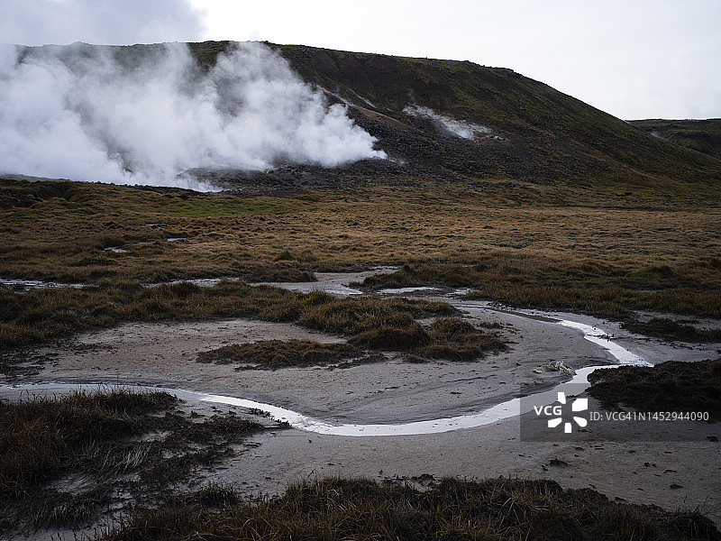 冰岛西南部Hellisheidi发电站的蒸汽图片素材