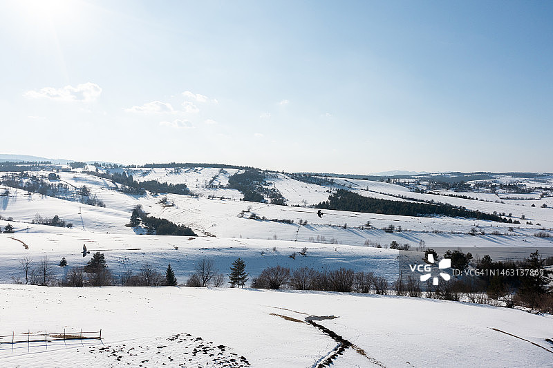 鸟瞰乡村自然无人机雪图片素材