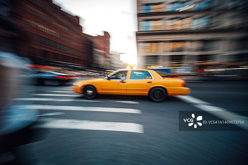 纽约的黄色出租车图片素材