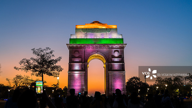 印度门是位于印度新德里Kartavya小路上的战争纪念碑图片素材