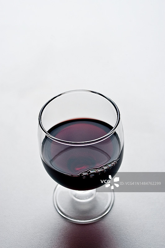 夏朗特斯红葡萄酒图片素材