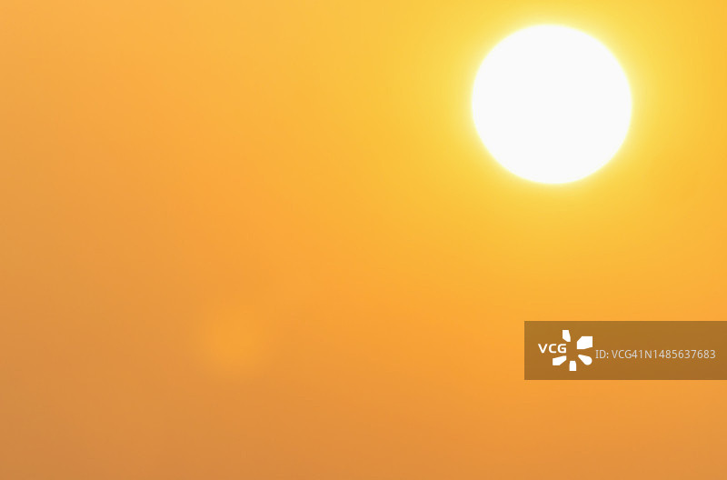 太阳，全球变暖来自太阳和烈日，热浪烈日，气候变化图片素材