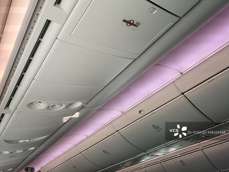 飞机内部天花板图片素材
