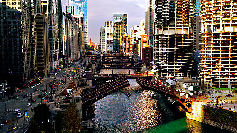 芝加哥。桥。金融区。图片素材