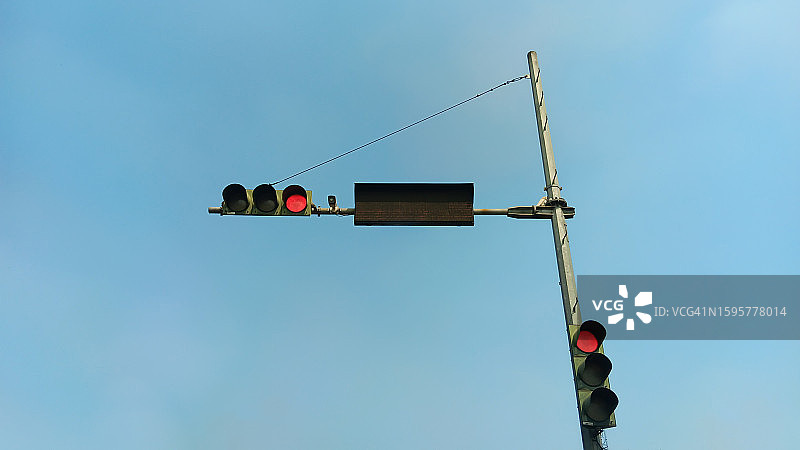 红绿灯作为道路规则的象征图片素材
