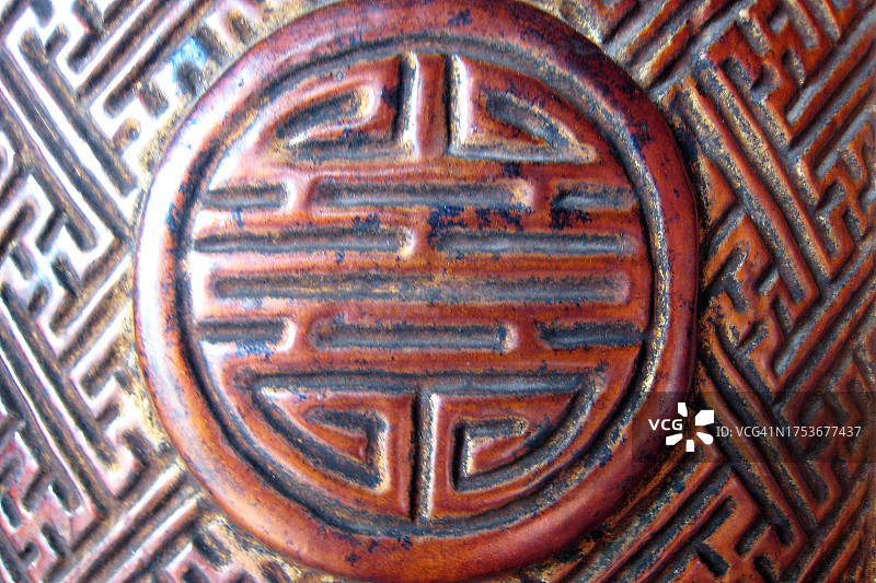 河内，寺庙门上的古董装饰图片素材