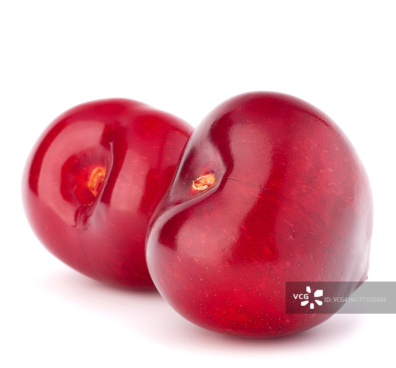 两个心形的樱桃浆果图片素材