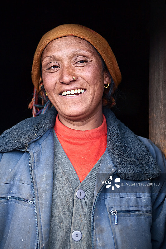 尼泊尔的女人图片素材