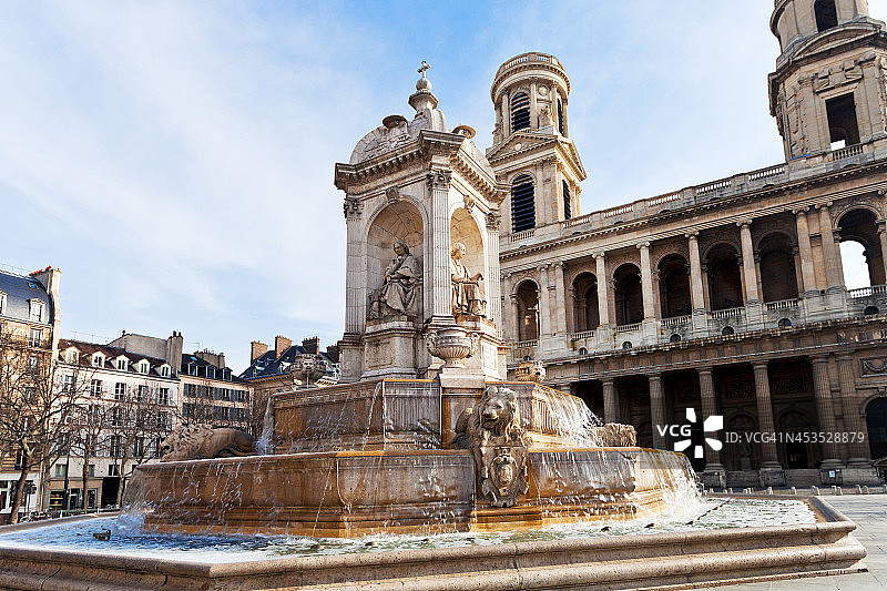巴黎圣苏尔皮斯喷泉图片素材