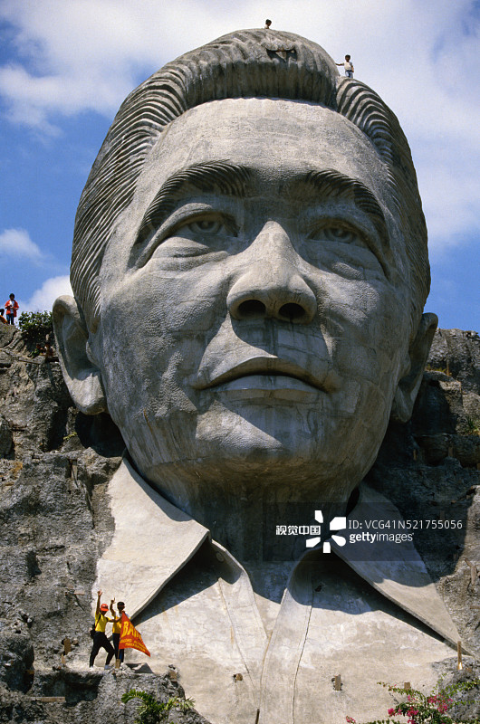 马科斯总统的雕塑在马科斯公园，普戈图片素材