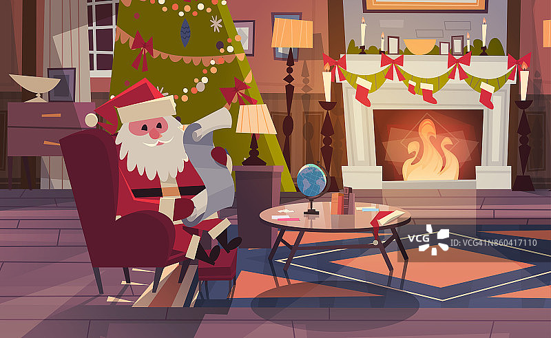 圣诞老人阅读愿望清单坐在壁炉附近的客厅装饰圣诞节和新年冬季假期的概念图片素材