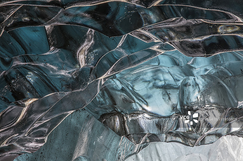 冰洞里的冰的特写图片素材
