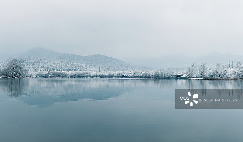 雪中的西湖，杭州，中国图片素材