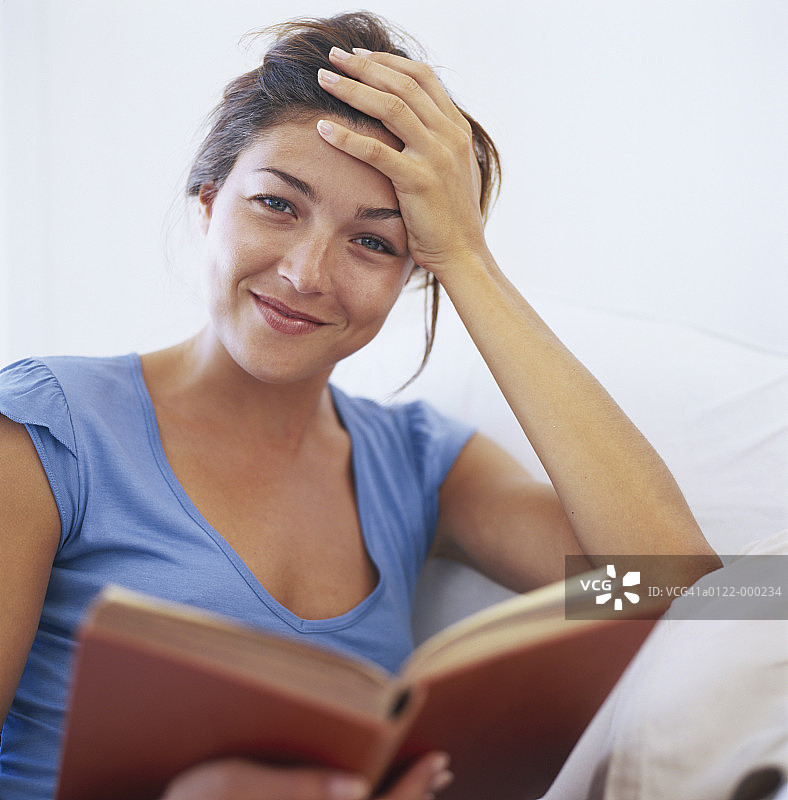 女人读图片素材