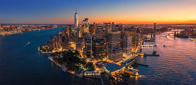 美国纽约城市天际线日出夜景全景图片下载