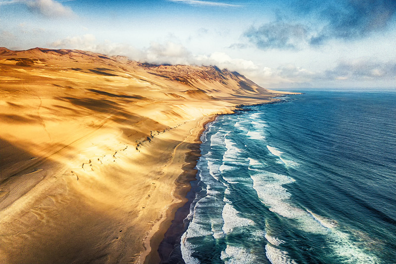 太平洋旁边的沙漠图片素材