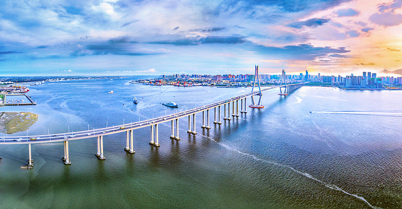 广东湛江，海湾大桥图片下载