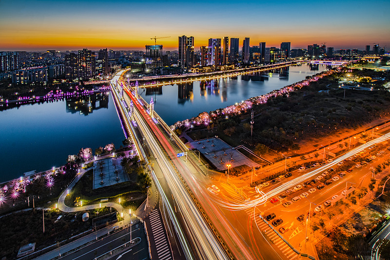 北京通州大运河悬日夜景图片素材