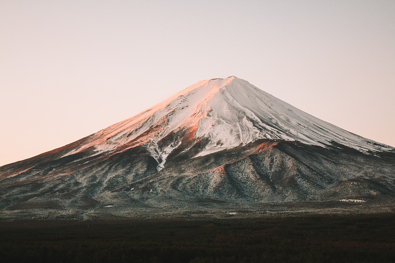 日本Fujikawaguchiko富士山日出的风景图片下载