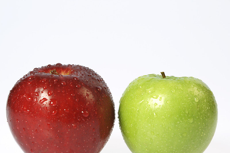 一个红苹果和一个青苹果图片下载