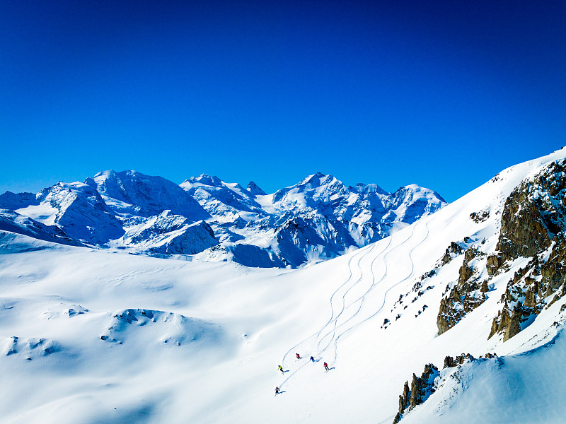 我喜欢在粉末雪XXXL滑雪图片下载