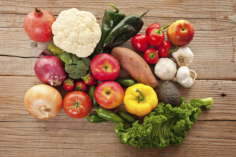 健康饮食，有机水果和蔬菜图片下载