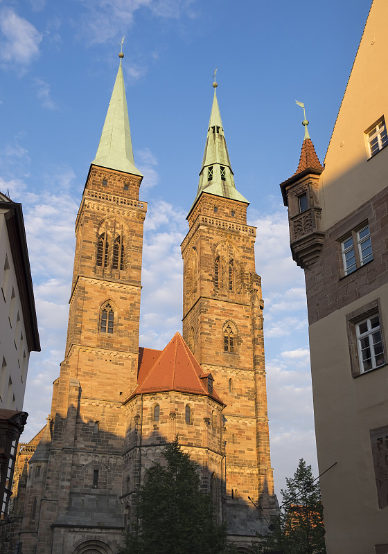德国，纽伦堡，圣西巴尔德教堂图片素材