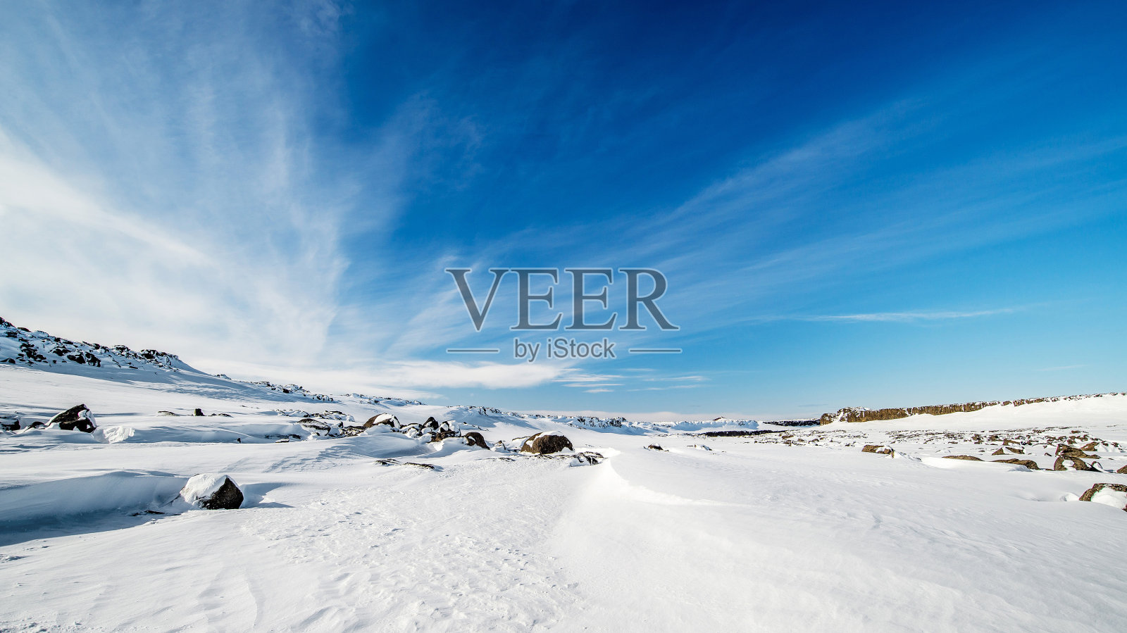 冰岛的冰雪沙漠冬季景观照片摄影图片