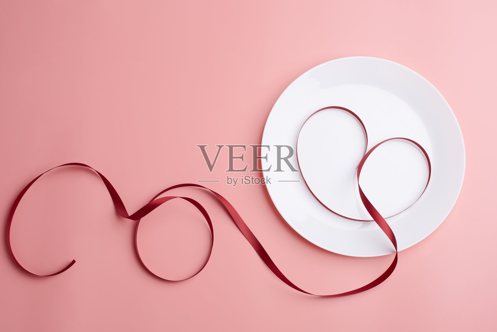 甜爱菜单象征红丝带心形状的菜照片摄影图片