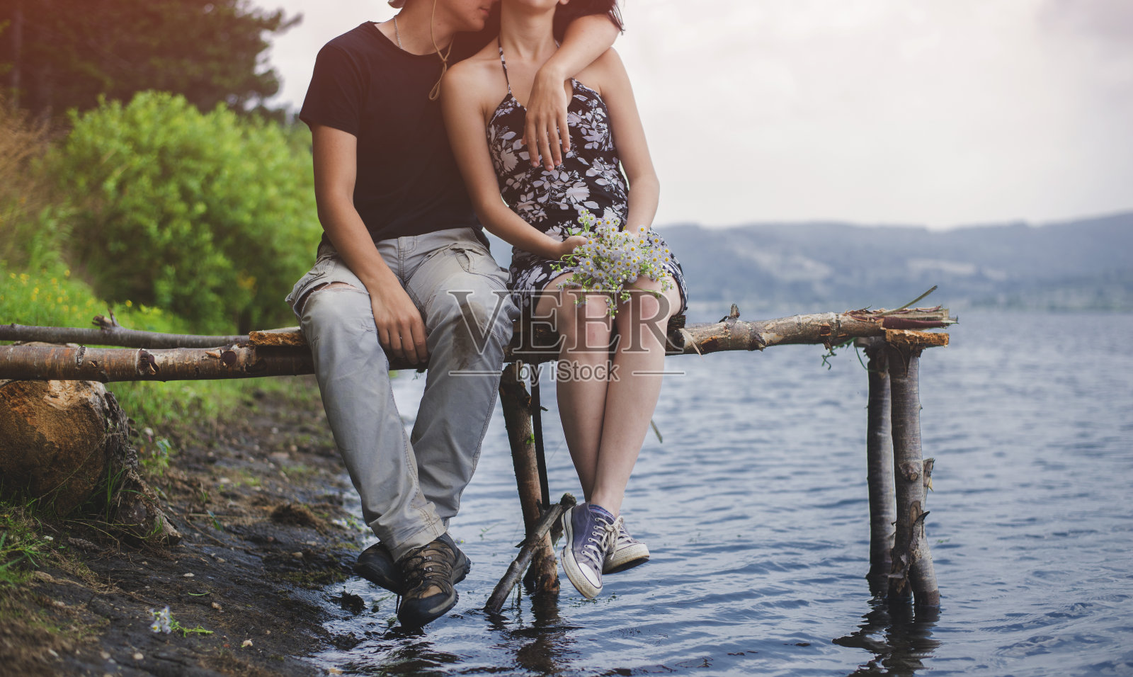 湖边的浪漫照片摄影图片