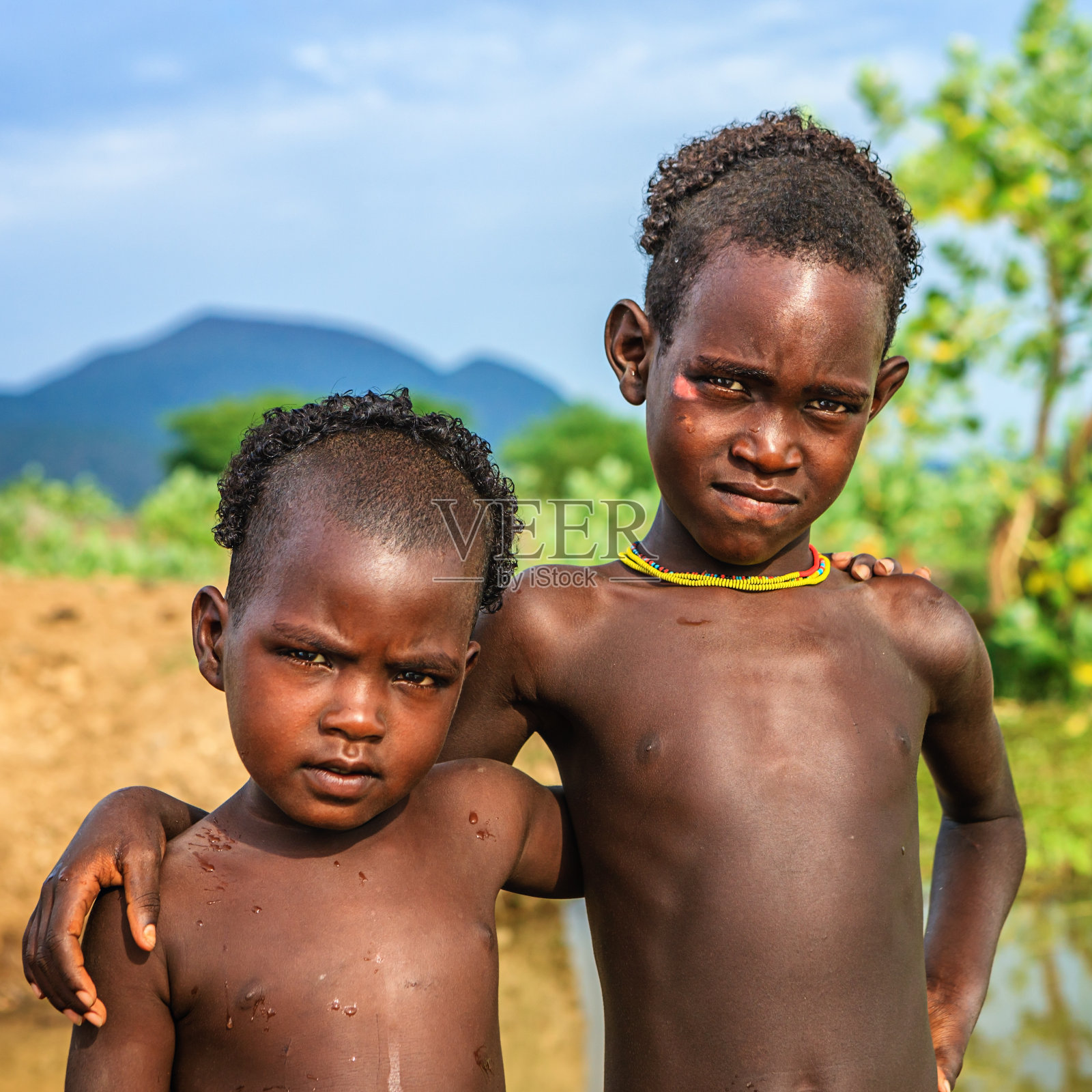非洲土著小男孩图片