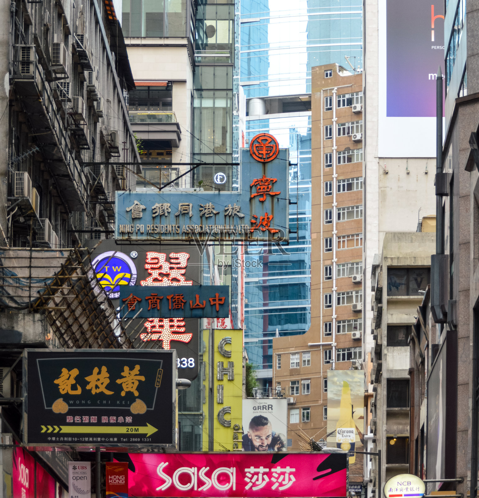 香港明亮的霓虹灯照片摄影图片