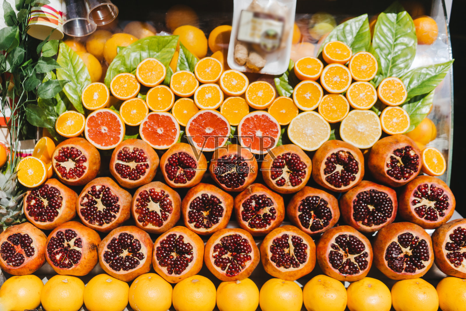 果汁中心的水果照片摄影图片