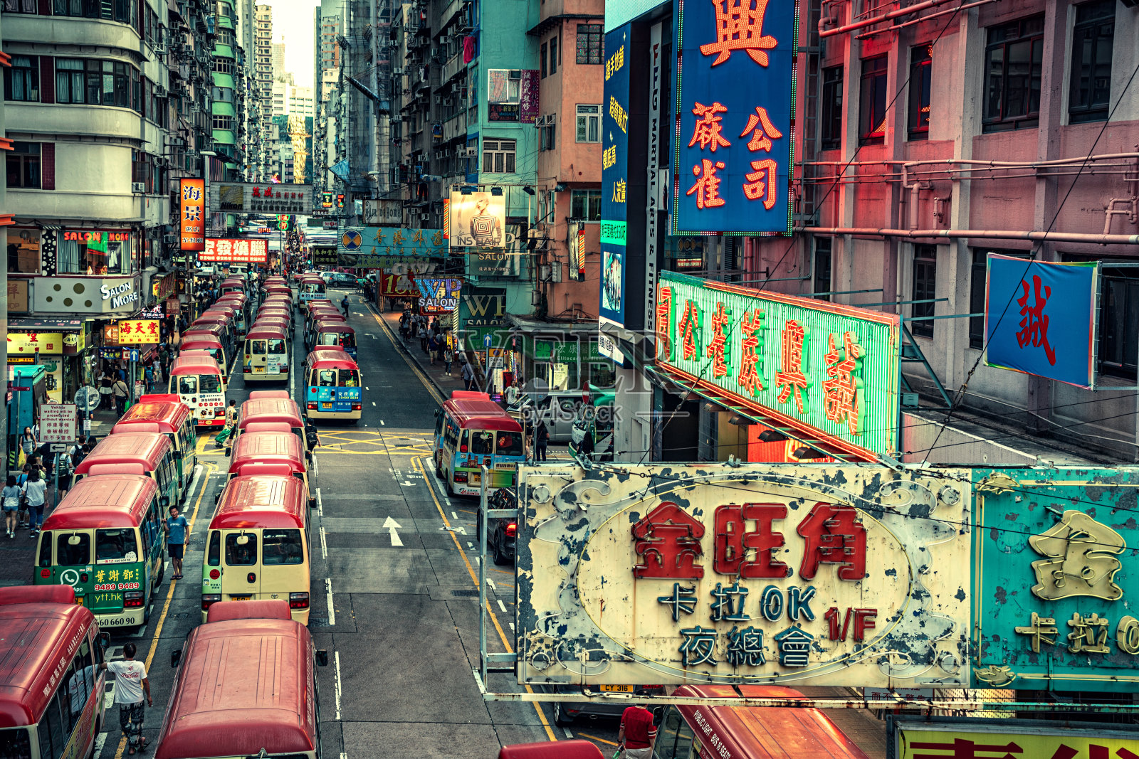 旺角区香港街景及巴士照片摄影图片